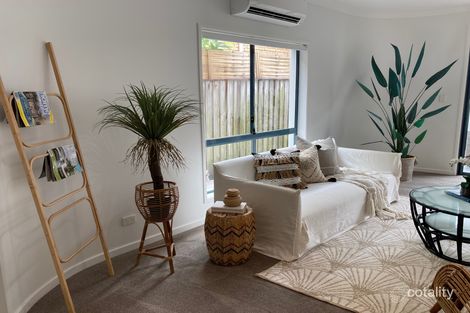 Property photo of 1/30 Petrel Avenue Mermaid Beach QLD 4218