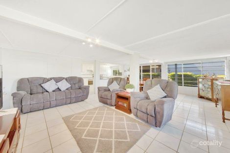 Property photo of 18 Orana Avenue Boyne Island QLD 4680