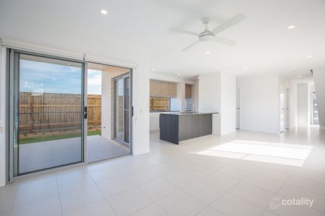 Property photo of 5 Meadows Boulevard Strathpine QLD 4500