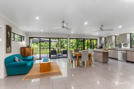 44 Barton St, Nelly Bay, QLD 4819