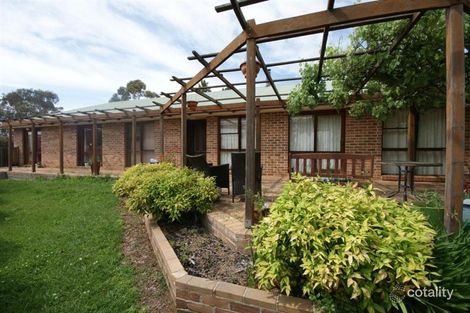 Property photo of 5 Napier Court Armidale NSW 2350