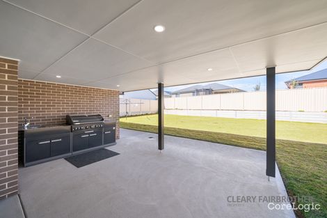 Property photo of 6 Darvall Drive Kelso NSW 2795