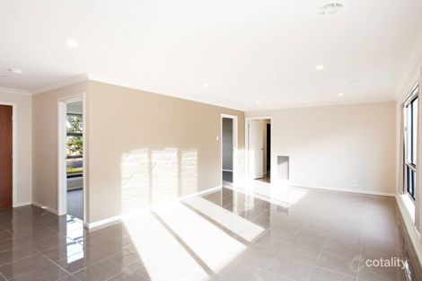 Property photo of 7 Anton Drive Alfredton VIC 3350