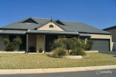 4 Punctata Ct, Voyager Point, NSW 2172