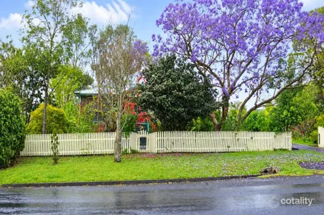 24 DRAYTON ST, NANANGO, QLD 4615