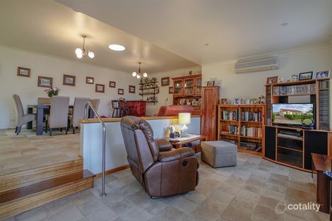 Property photo of 4 Amaroo Street Blacksmiths NSW 2281