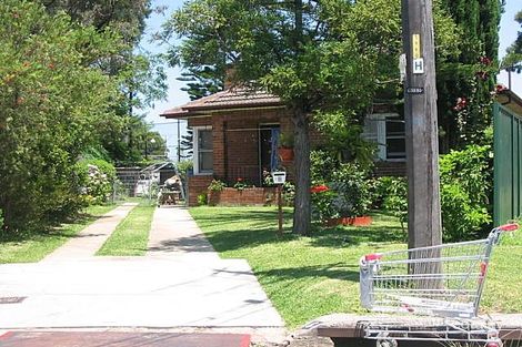 6 Coorilla Ave, Croydon Park, NSW 2133