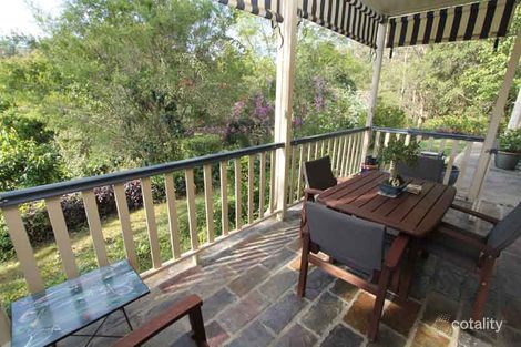Property photo of 10 Massey Place Brookfield QLD 4069