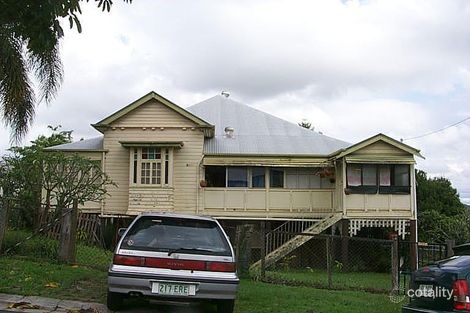 2 Tavistock St, Oxley, QLD 4075