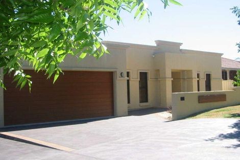 Property photo of 3 Overlanders Way Hillvue NSW 2340