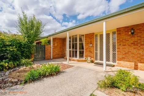 Property photo of 13 Crowder Circuit Stirling ACT 2611