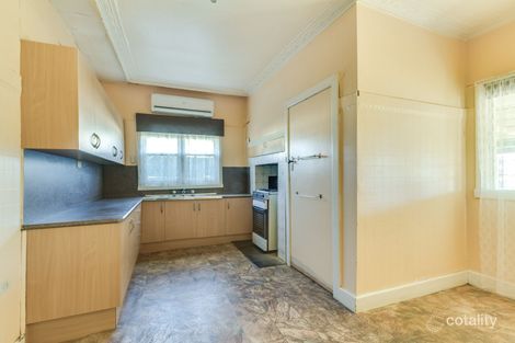 Property photo of 18 Victoria Street Eaglehawk VIC 3556