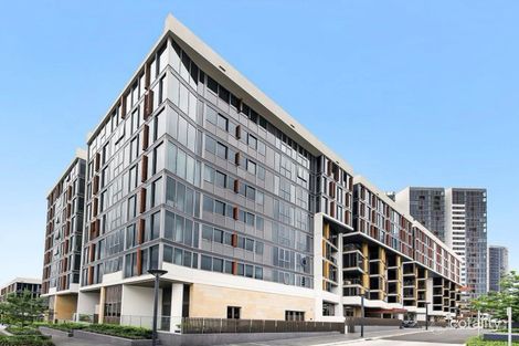 Property photo of 602/3 Foreshore Place Wentworth Point NSW 2127