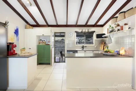 Property photo of 52 Goolabah Drive Tallebudgera QLD 4228