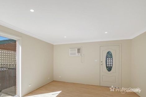 Property photo of 28A Hawdon Close Elderslie NSW 2570