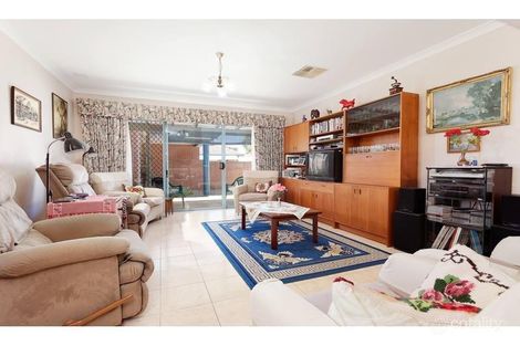 Property photo of 6/2 Pepler Avenue Salter Point WA 6152