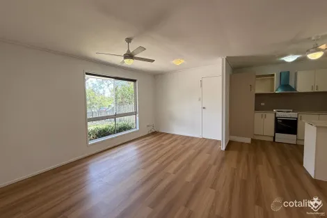 Property photo of 31 Panache Street Molendinar QLD 4214