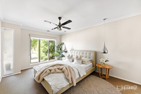 Property photo of 42 Azure Drive Tarneit VIC 3029