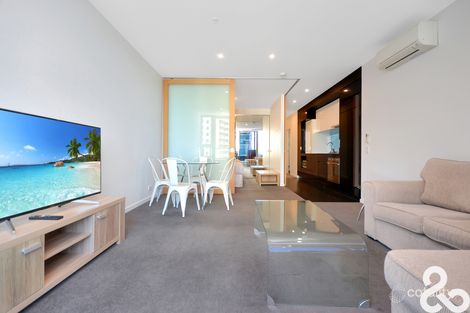 Property photo of 1207/231-245 Harbour Esplanade Docklands VIC 3008