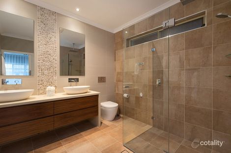 Property photo of 105 Thomas Macleod Avenue Sinnamon Park QLD 4073