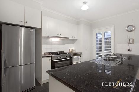 Property photo of 28 Thernholme Crescent Doreen VIC 3754