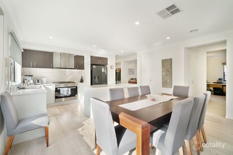 Property photo of 7 Howmans Road Werribee VIC 3030