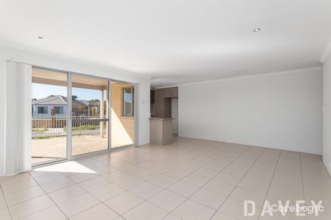 Property photo of 12/18 Oligantha Elbow Banksia Grove WA 6031