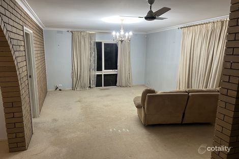 Property photo of 121 Lawrence Road Mount Waverley VIC 3149