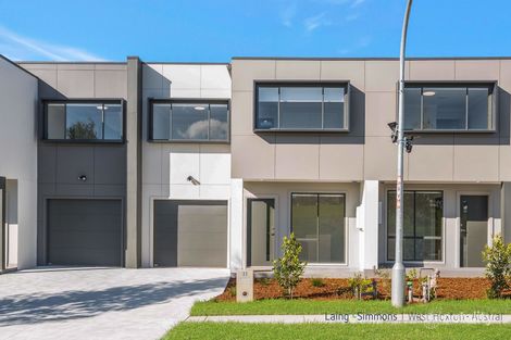 22 Middleton Dr, Middleton Grange, NSW 2171