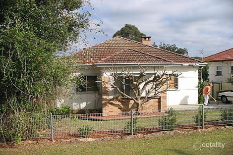 2 Campbell St, North Gosford, NSW 2250