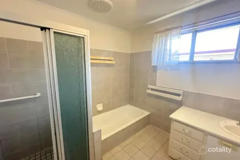 Property photo of 4 Dixon Street Kepnock QLD 4670