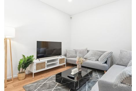 Property photo of 8 Heaslip Close Adelaide SA 5000