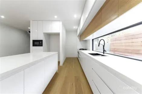 Property photo of 10 Sybil Street Hampton East VIC 3188