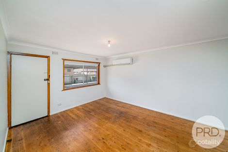 Property photo of 1/8 Higgins Avenue Wagga Wagga NSW 2650