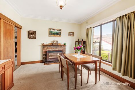 Property photo of 114 Nelson Road Box Hill North VIC 3129