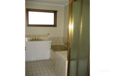Property photo of 15 Norman Crescent Point Lonsdale VIC 3225