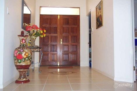 Property photo of 5 Picardie Close Mansfield QLD 4122