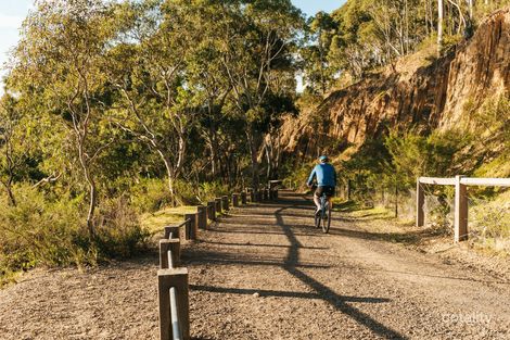 5 Weir Loop, Bundoora, VIC 3083