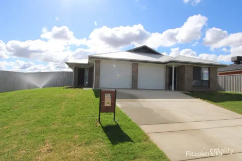 2/32 Turramia Cres, Gobbagombalin, NSW 2650