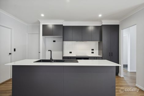 9 York Rd, Greenbank, QLD 4124