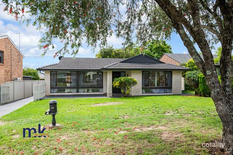 Property photo of 36 Kanangra Crescent Ruse NSW 2560