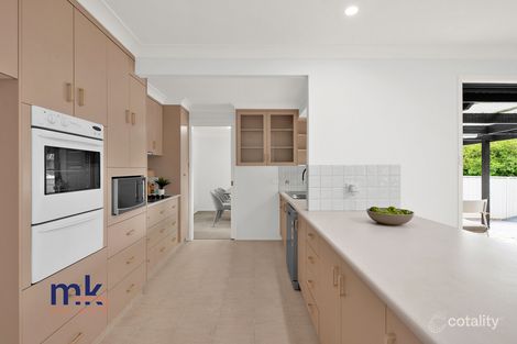 Property photo of 36 Kanangra Crescent Ruse NSW 2560
