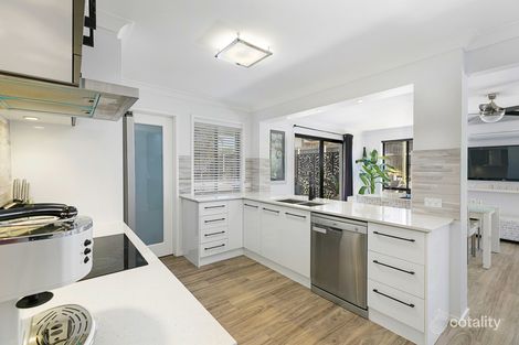 Property photo of 2 Kamala Place Birkdale QLD 4159