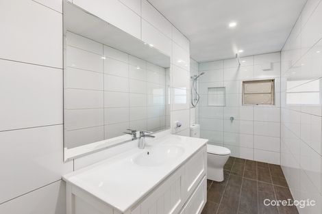 Property photo of 11 Harrogate Street Woolloongabba QLD 4102