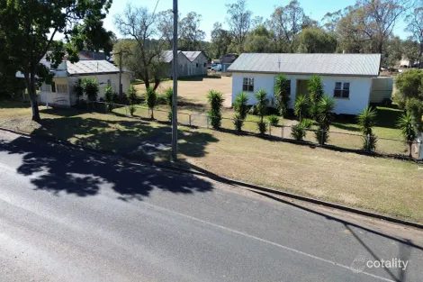 Property photo of 28-30 Progress Street Quinalow QLD 4403