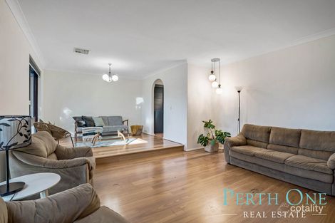 Property photo of 39 Gilbertson Road Kardinya WA 6163
