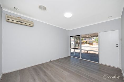 Property photo of 32 Manolas Way Girrawheen WA 6064