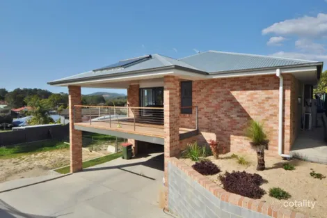 96a Wallace St, Macksville, NSW 2447