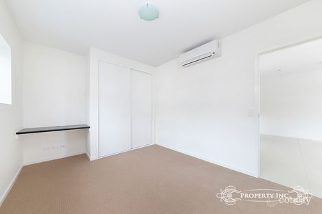 Property photo of 1/118 Gladstone Road Highgate Hill QLD 4101