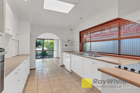 Property photo of 7 Brighton Parade Southport QLD 4215